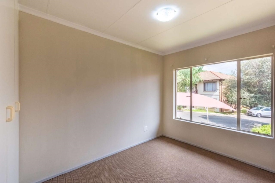 To Let 2 Bedroom Property for Rent in Wilgeheuwel Gauteng