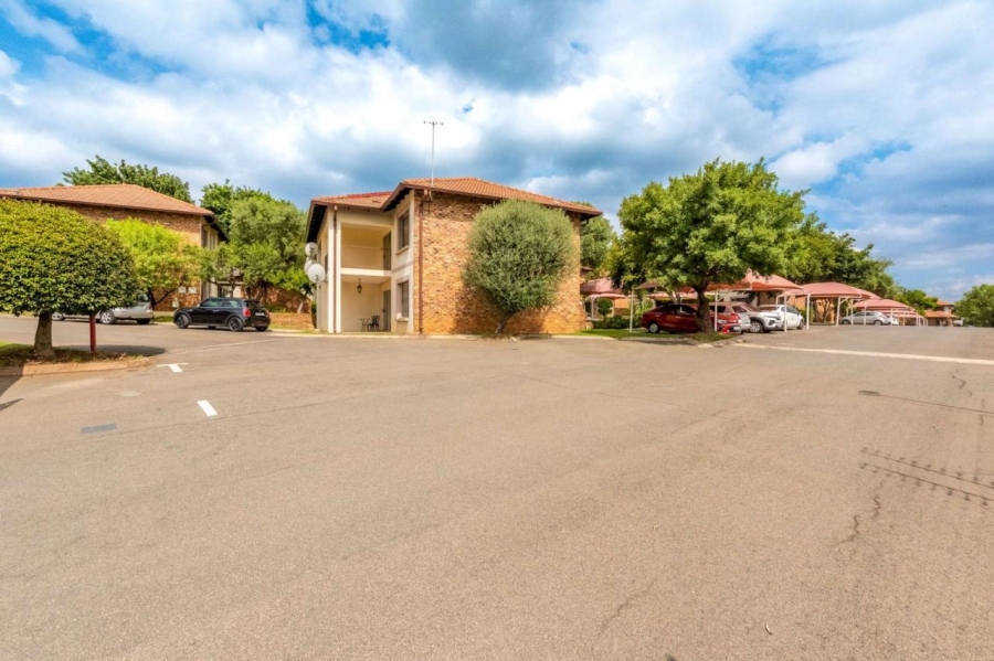 To Let 2 Bedroom Property for Rent in Wilgeheuwel Gauteng