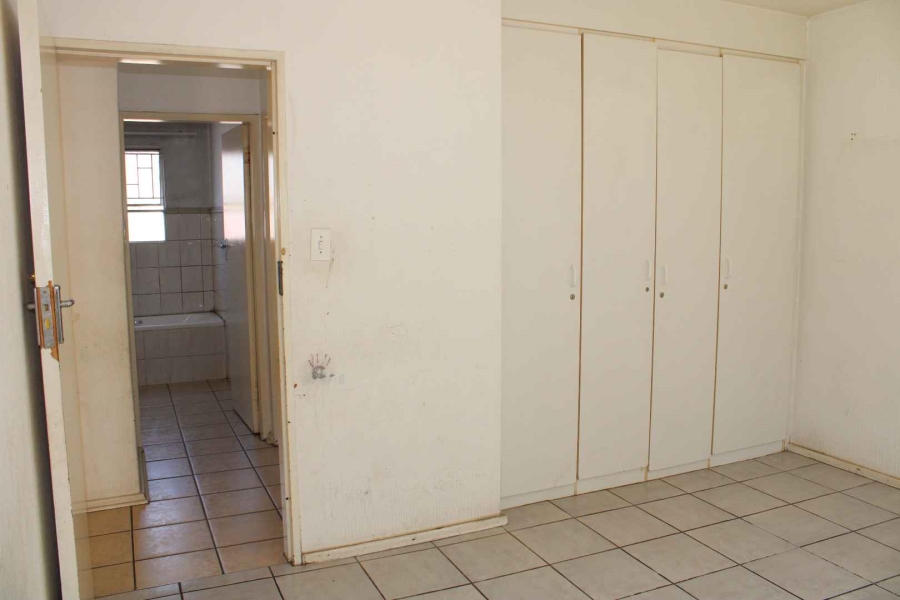 To Let 2 Bedroom Property for Rent in Vorna Valley Gauteng