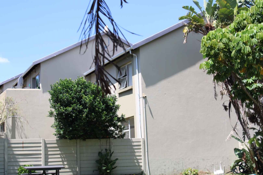 To Let 2 Bedroom Property for Rent in Vorna Valley Gauteng