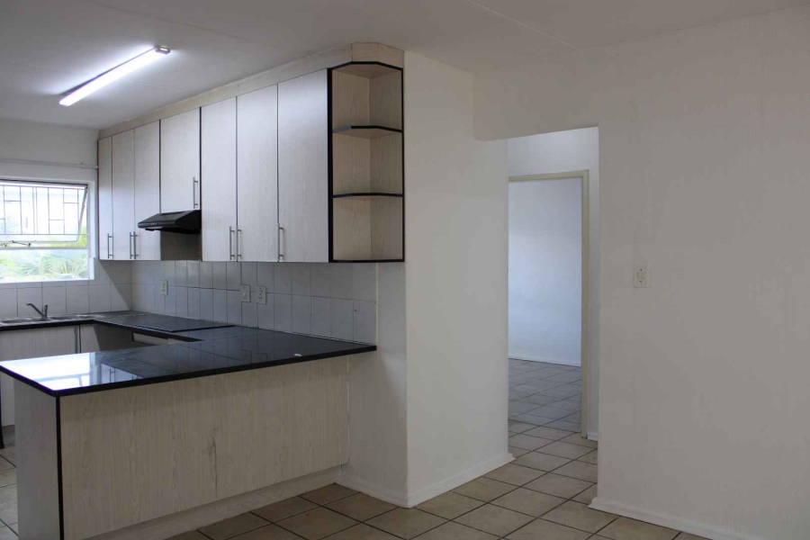 To Let 2 Bedroom Property for Rent in Vorna Valley Gauteng
