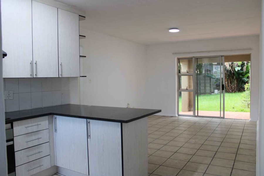 To Let 2 Bedroom Property for Rent in Vorna Valley Gauteng