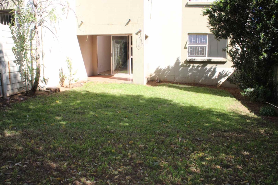 To Let 2 Bedroom Property for Rent in Vorna Valley Gauteng