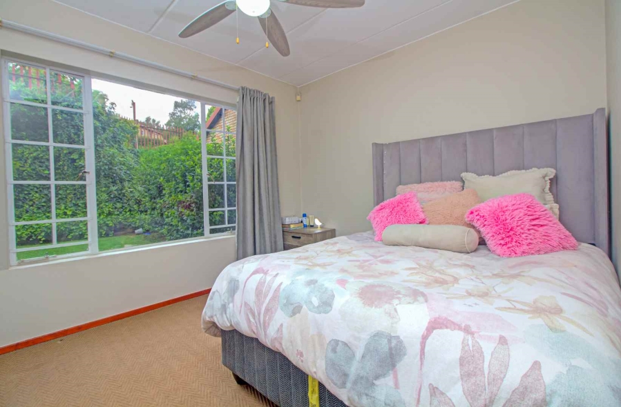 2 Bedroom Property for Sale in Wilgeheuwel Gauteng