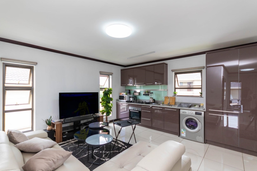 1 Bedroom Property for Sale in Broadacres Gauteng