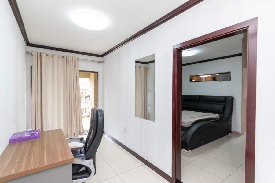 1 Bedroom Property for Sale in Broadacres Gauteng