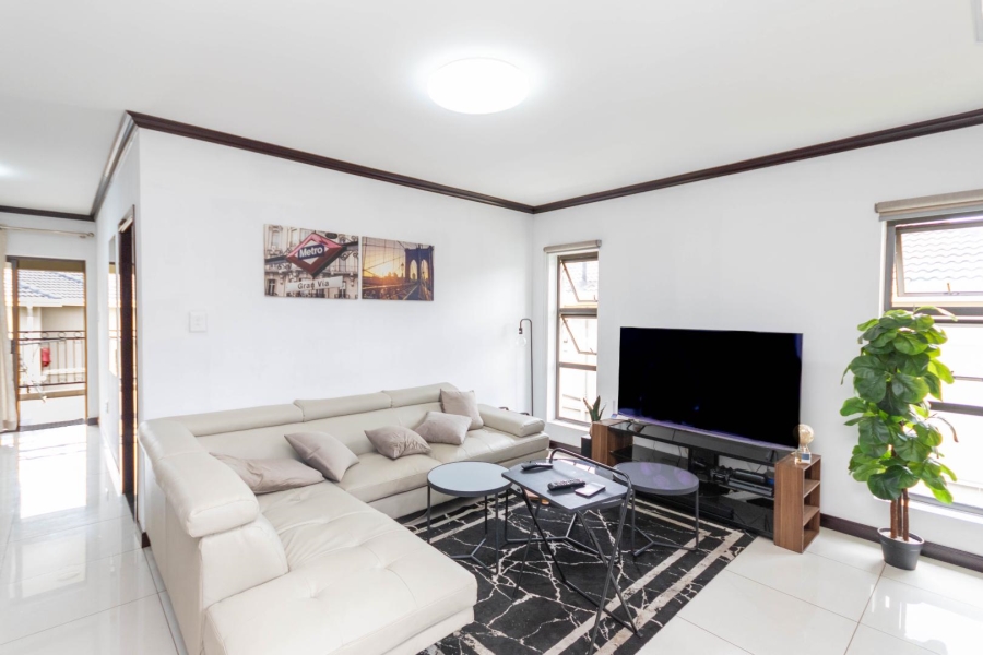 1 Bedroom Property for Sale in Broadacres Gauteng