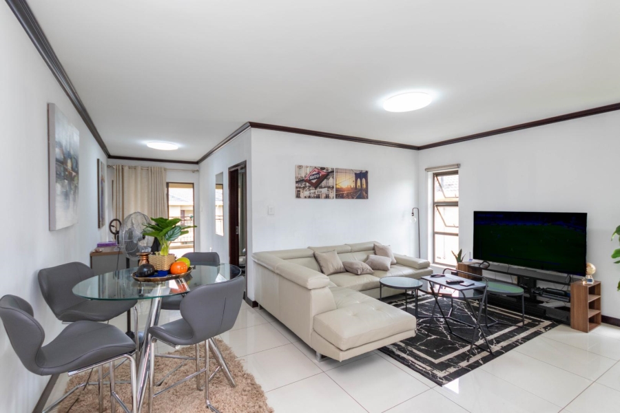 1 Bedroom Property for Sale in Broadacres Gauteng