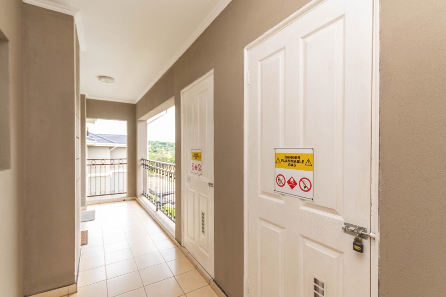 1 Bedroom Property for Sale in Broadacres Gauteng