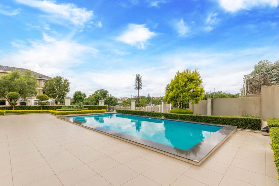 1 Bedroom Property for Sale in Broadacres Gauteng