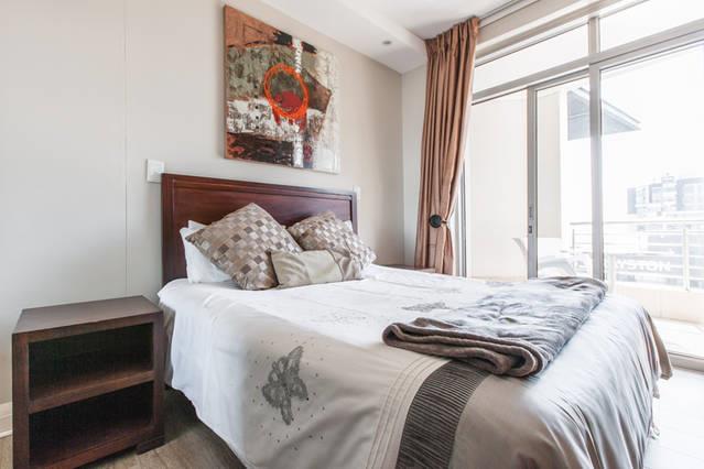 To Let 3 Bedroom Property for Rent in Sandton Central Gauteng