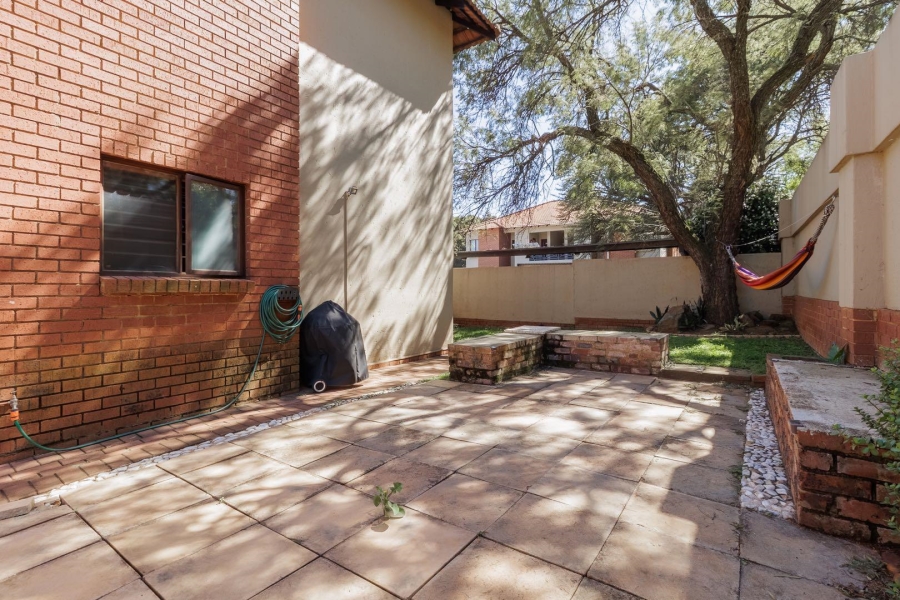 2 Bedroom Property for Sale in Pretorius Park Gauteng