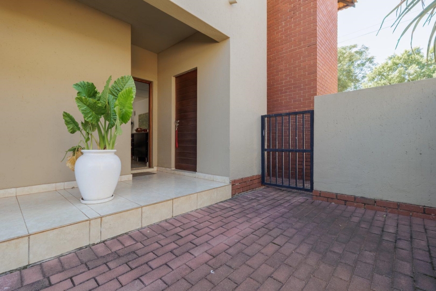 2 Bedroom Property for Sale in Pretorius Park Gauteng