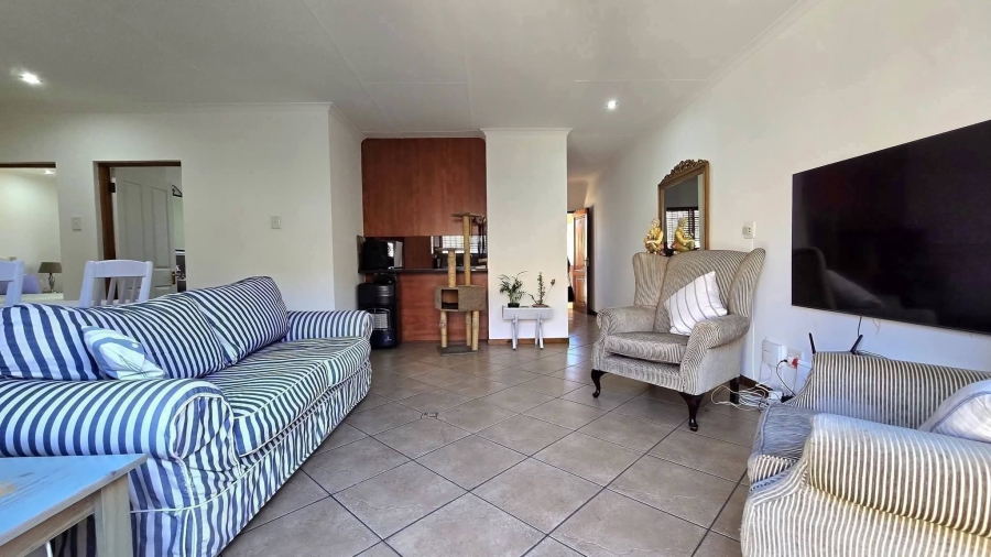 To Let 2 Bedroom Property for Rent in Meyersdal Gauteng