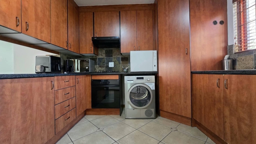 To Let 2 Bedroom Property for Rent in Meyersdal Gauteng