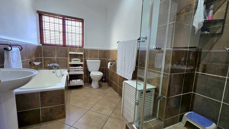 To Let 2 Bedroom Property for Rent in Meyersdal Gauteng
