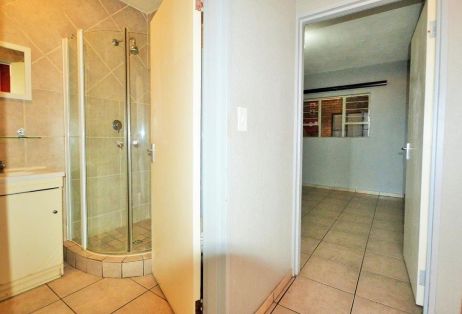 2 Bedroom Property for Sale in Alberton Gauteng