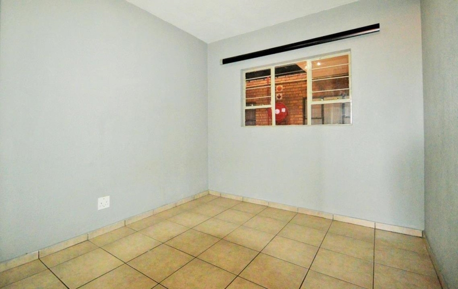 2 Bedroom Property for Sale in Alberton Gauteng
