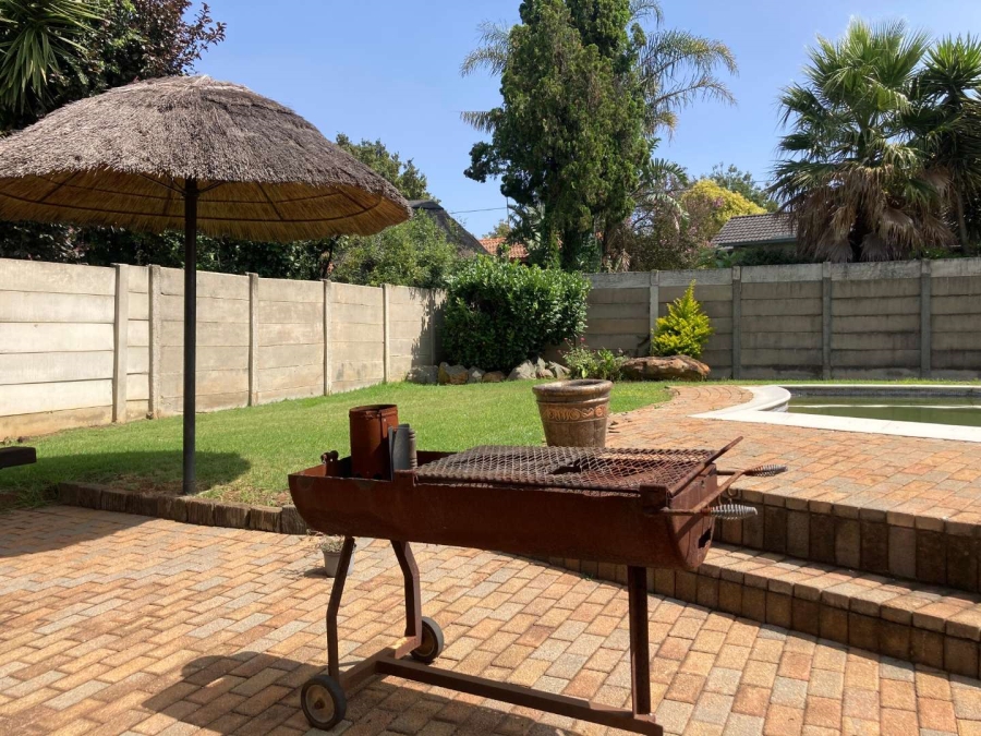 3 Bedroom Property for Sale in Albemarle Gauteng