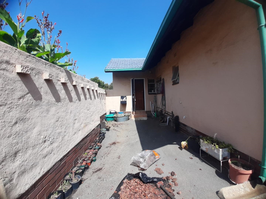 3 Bedroom Property for Sale in Albemarle Gauteng