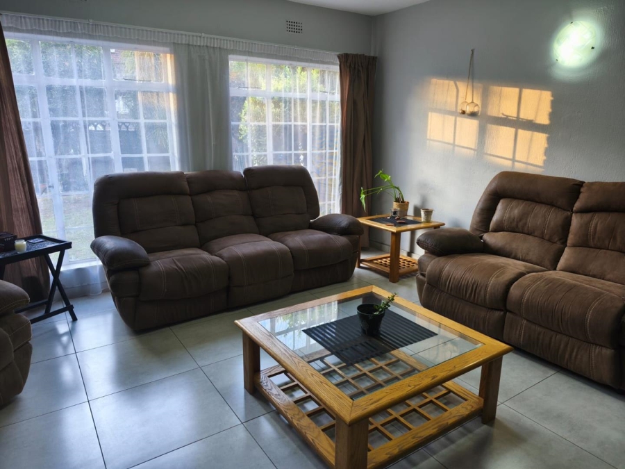3 Bedroom Property for Sale in Brackenhurst Gauteng