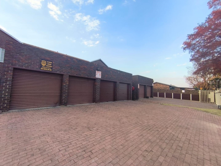 3 Bedroom Property for Sale in Brackenhurst Gauteng