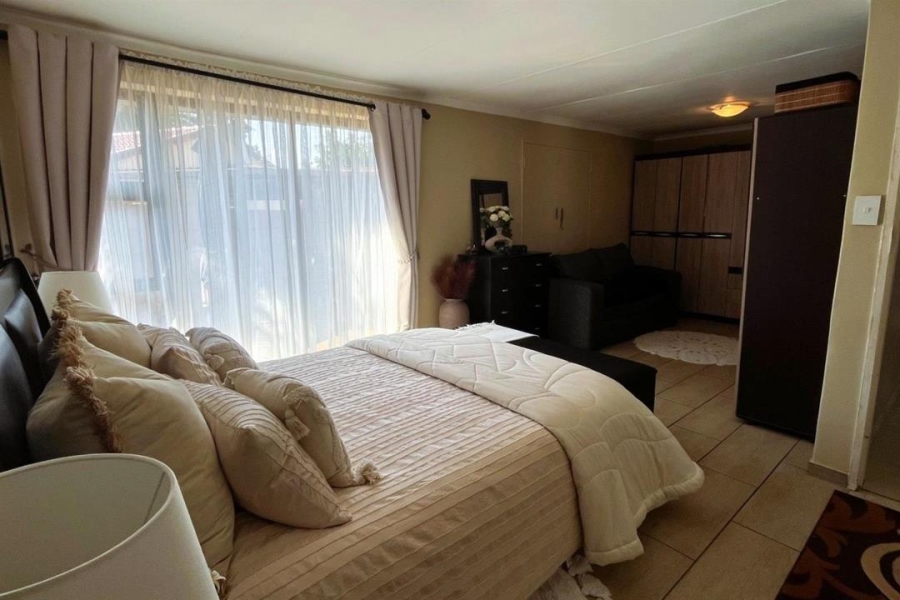 2 Bedroom Property for Sale in Elandspark Gauteng