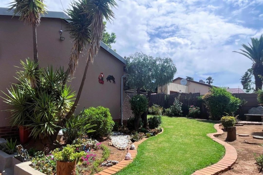 2 Bedroom Property for Sale in Elandspark Gauteng