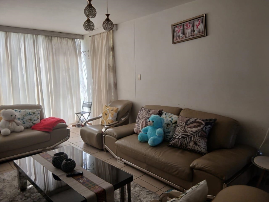 2 Bedroom Property for Sale in Denlee Gauteng