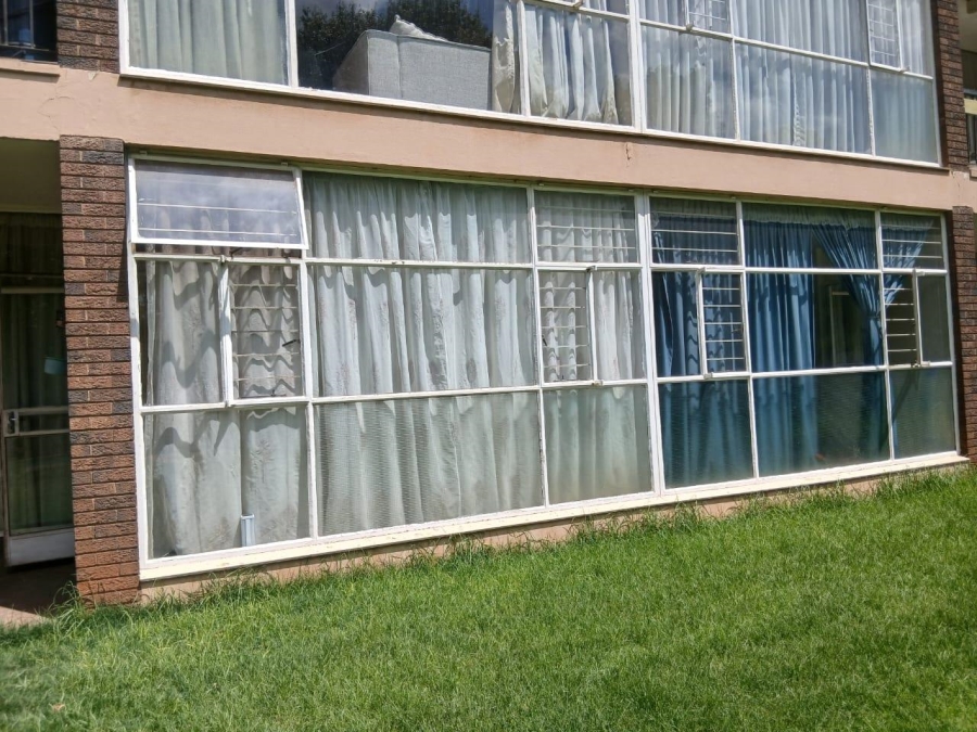 2 Bedroom Property for Sale in Denlee Gauteng