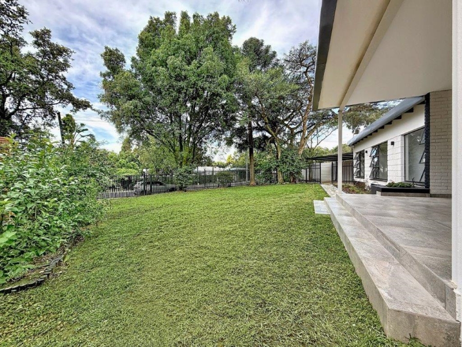 4 Bedroom Property for Sale in Constantia Park Gauteng