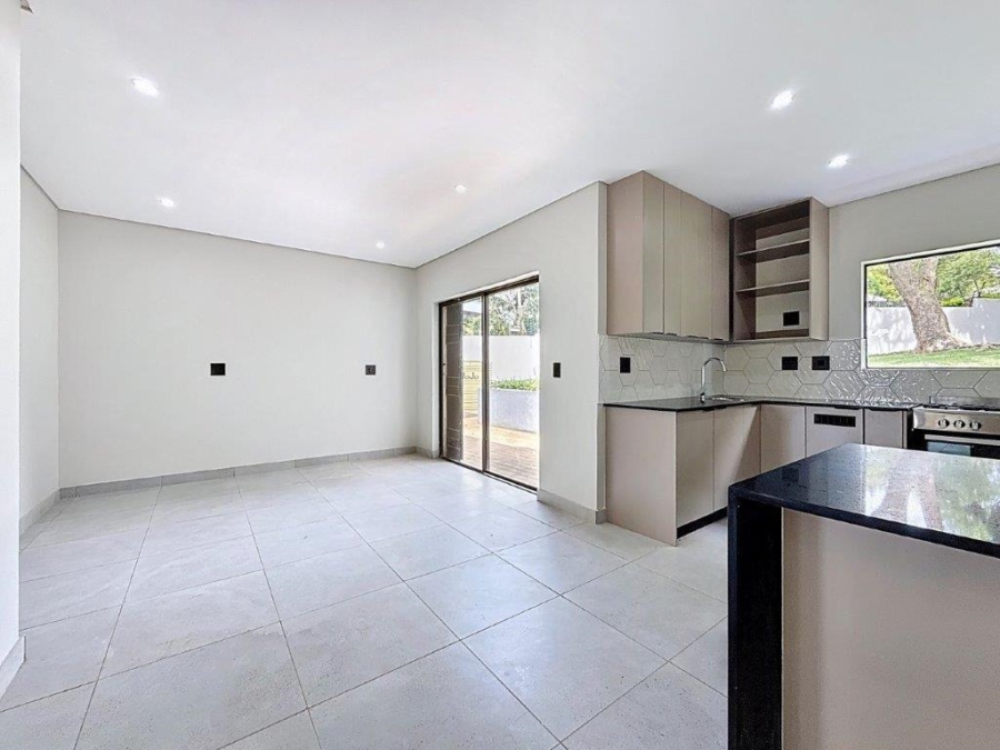 4 Bedroom Property for Sale in Constantia Park Gauteng