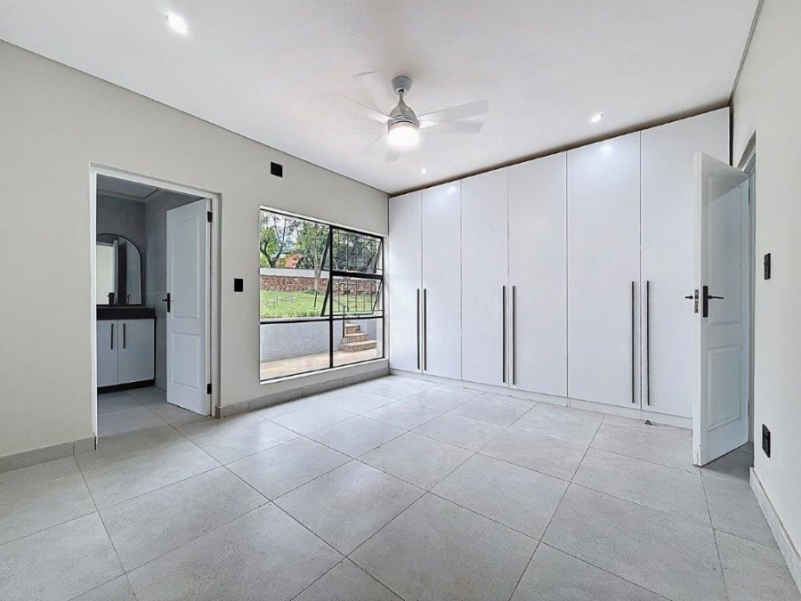 4 Bedroom Property for Sale in Constantia Park Gauteng