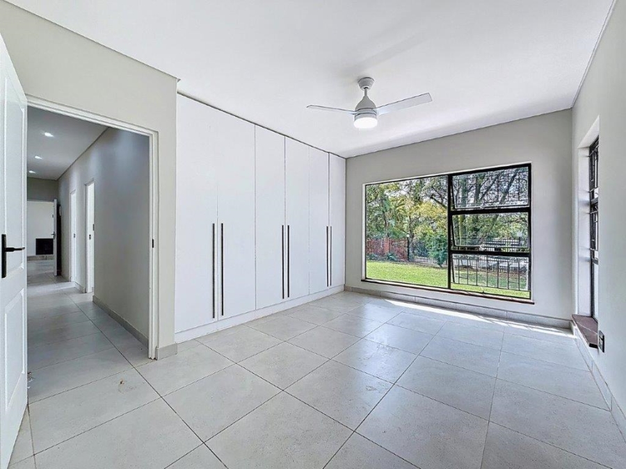 4 Bedroom Property for Sale in Constantia Park Gauteng