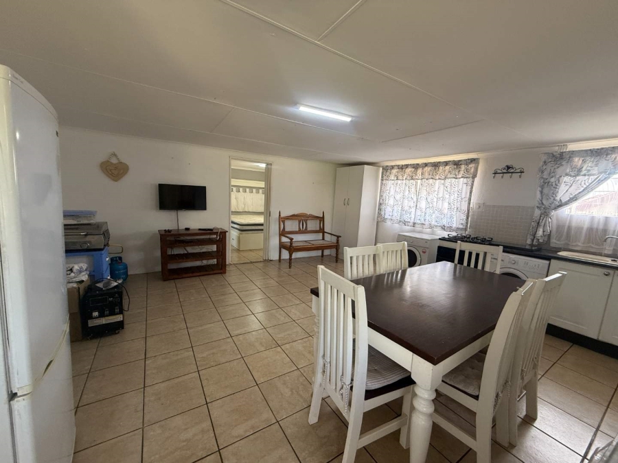 To Let 1 Bedroom Property for Rent in Rangeview Gauteng