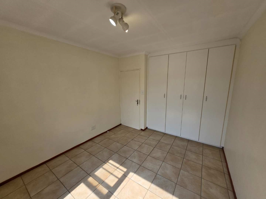 To Let 2 Bedroom Property for Rent in Noordhang Gauteng