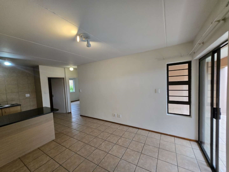 To Let 2 Bedroom Property for Rent in Noordhang Gauteng