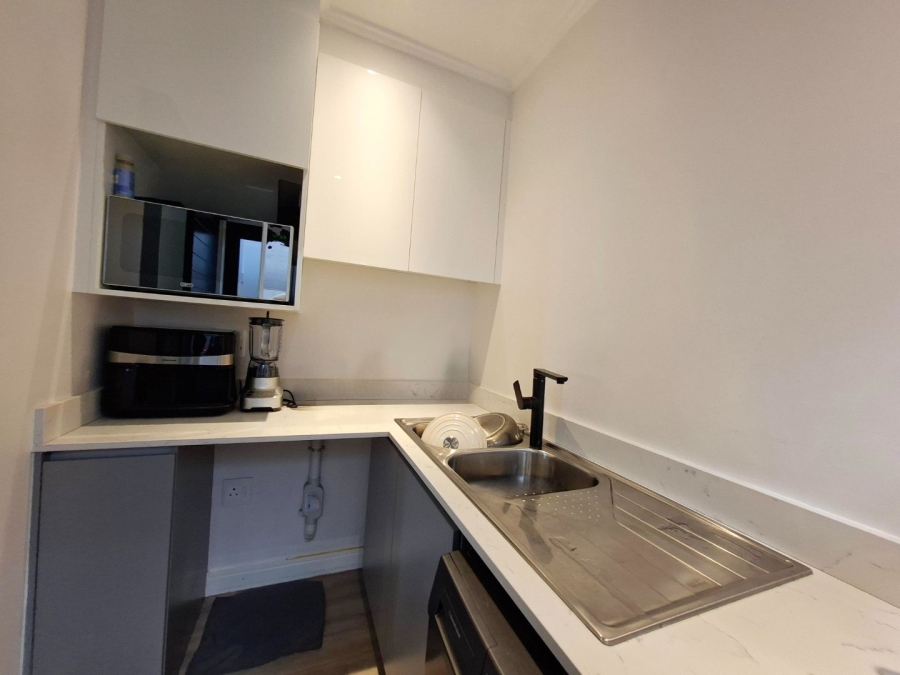 To Let 3 Bedroom Property for Rent in Bryanston Gauteng