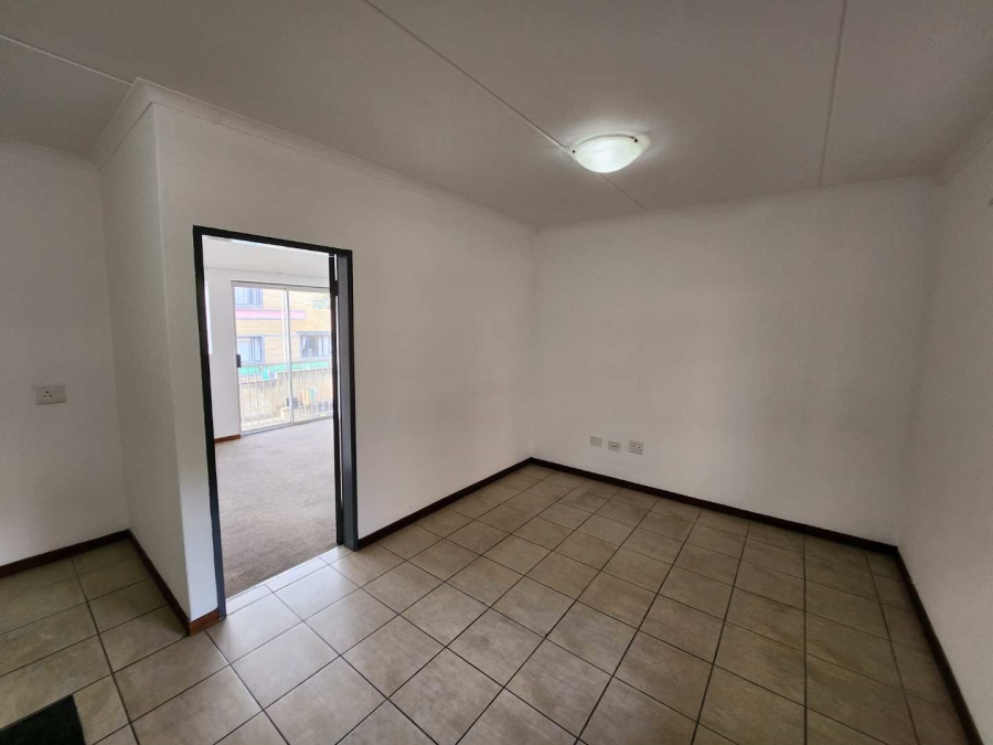 To Let 1 Bedroom Property for Rent in Ferndale Gauteng