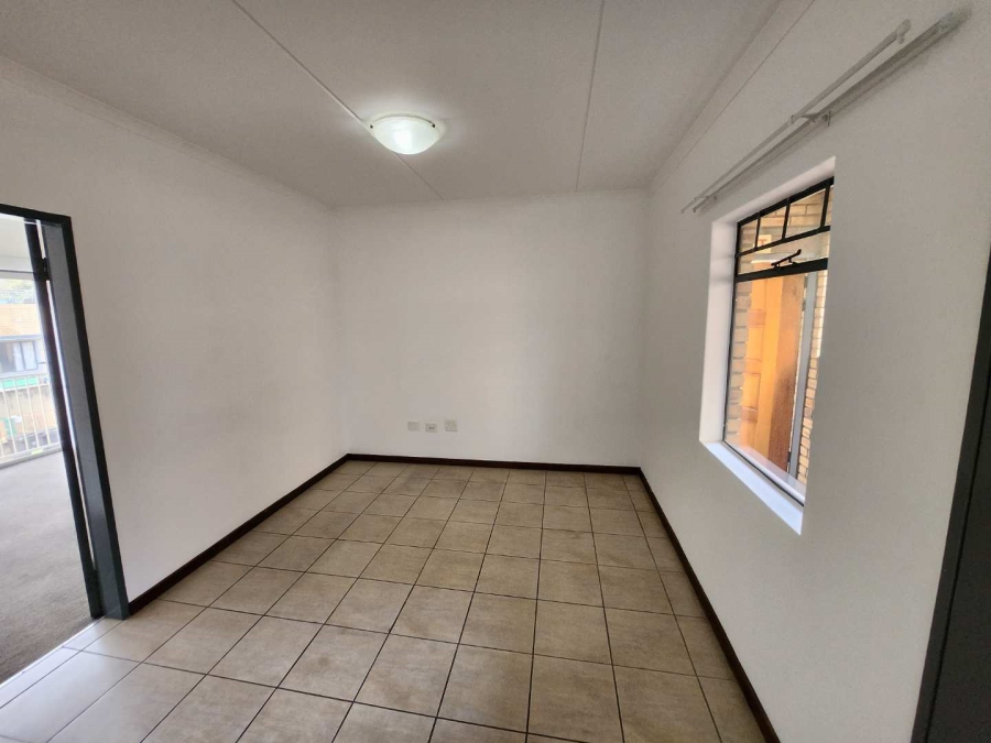 To Let 1 Bedroom Property for Rent in Ferndale Gauteng