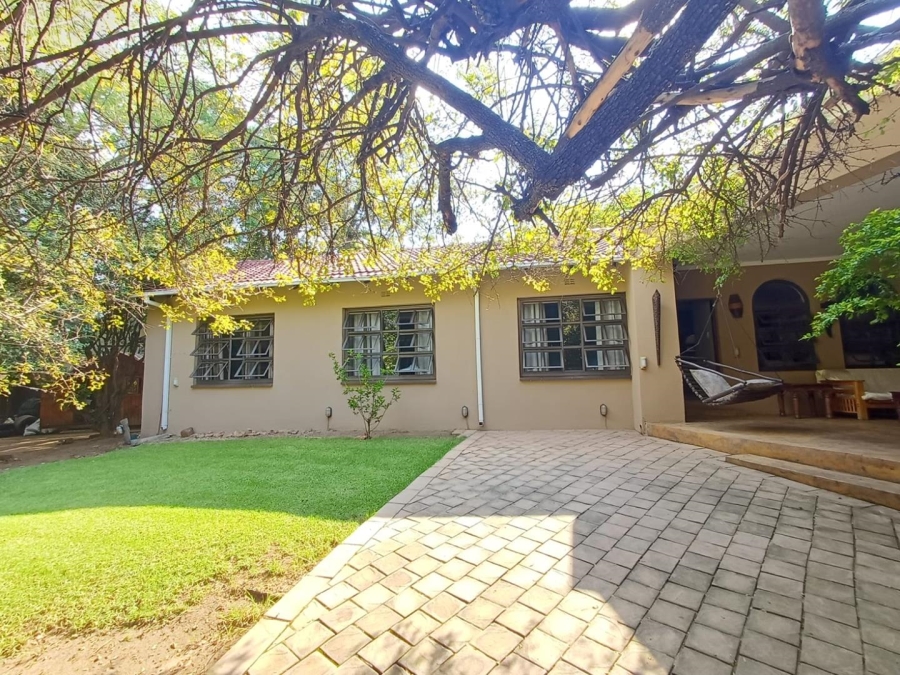 To Let 3 Bedroom Property for Rent in Olivedale Gauteng