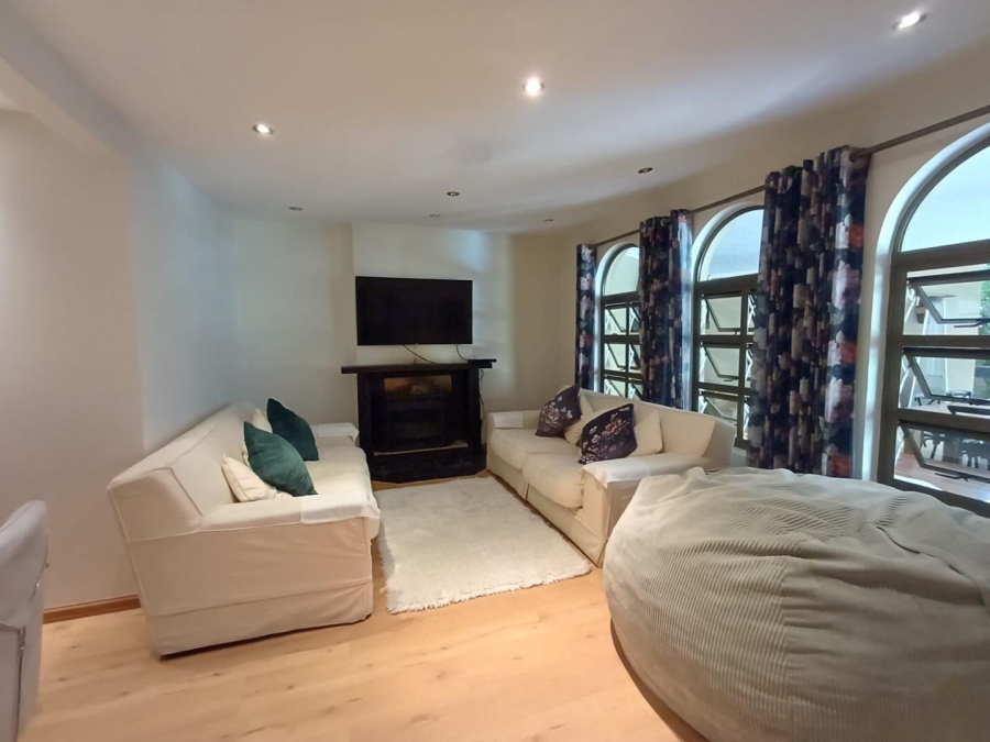 To Let 3 Bedroom Property for Rent in Olivedale Gauteng