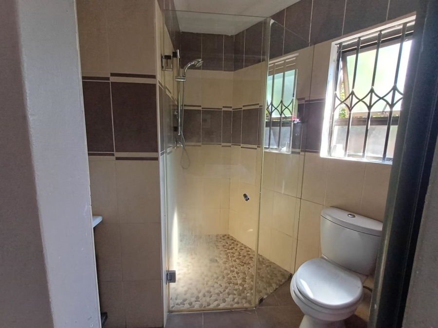 To Let 3 Bedroom Property for Rent in Olivedale Gauteng