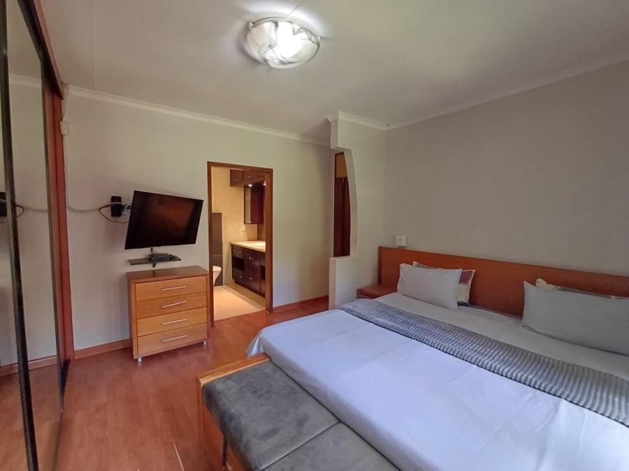 To Let 3 Bedroom Property for Rent in Olivedale Gauteng