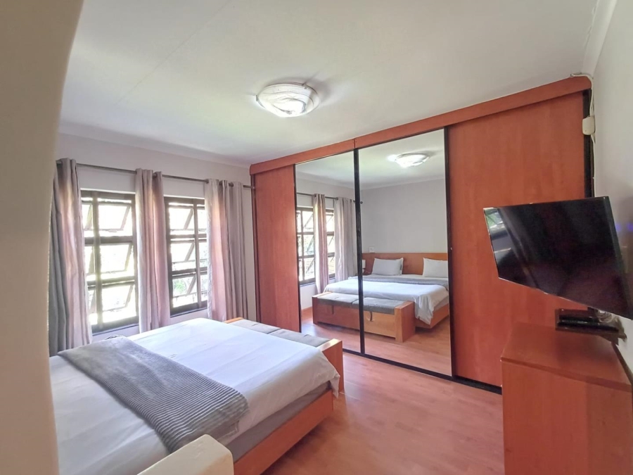 To Let 3 Bedroom Property for Rent in Olivedale Gauteng