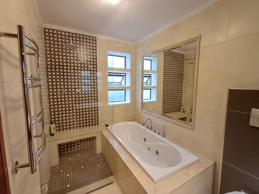 To Let 3 Bedroom Property for Rent in Olivedale Gauteng