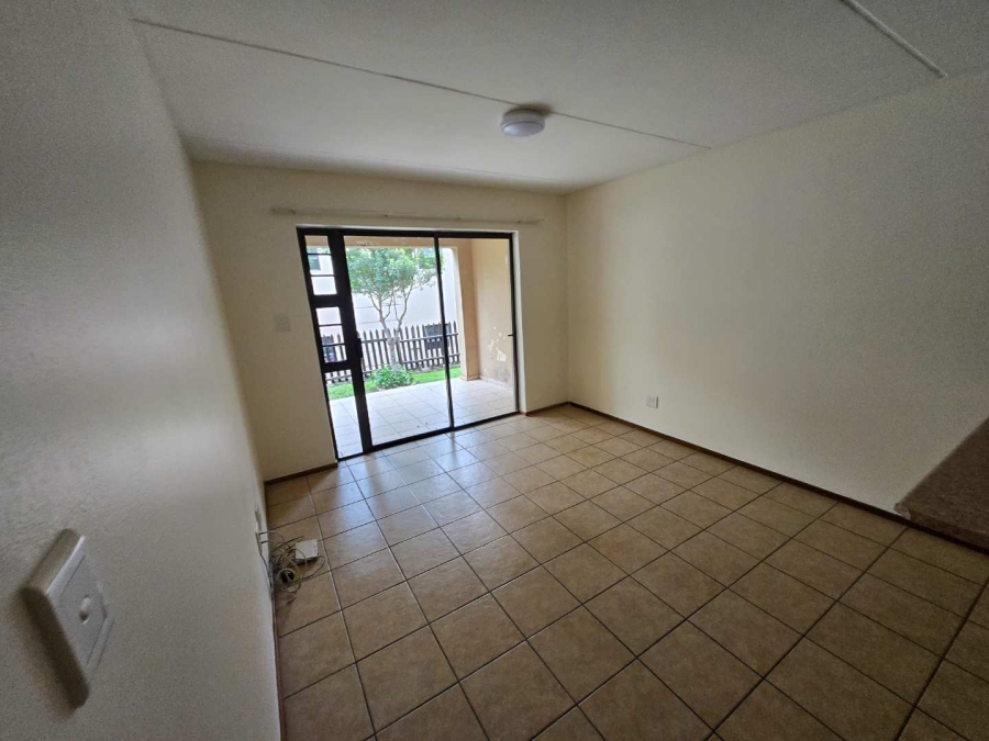 To Let 2 Bedroom Property for Rent in Noordhang Gauteng