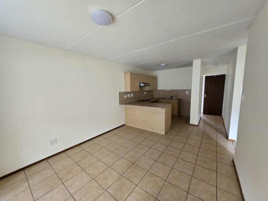 To Let 2 Bedroom Property for Rent in Noordhang Gauteng