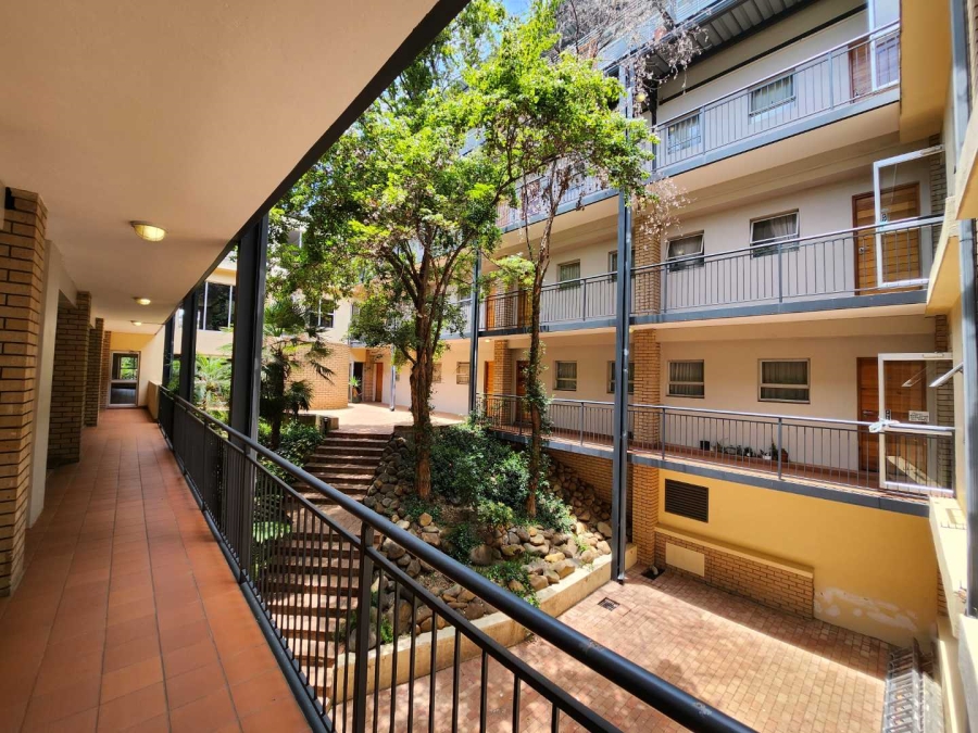 To Let 1 Bedroom Property for Rent in Ferndale Gauteng