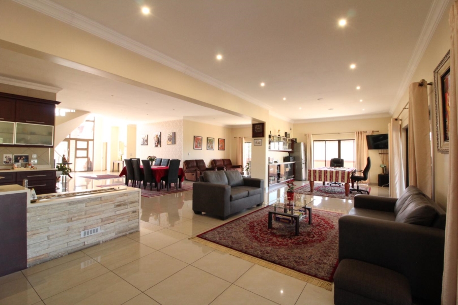 4 Bedroom Property for Sale in Blue Valley Golf Estate Gauteng